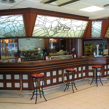 Isla Plana Hotel Isabel מסעדה תמונה